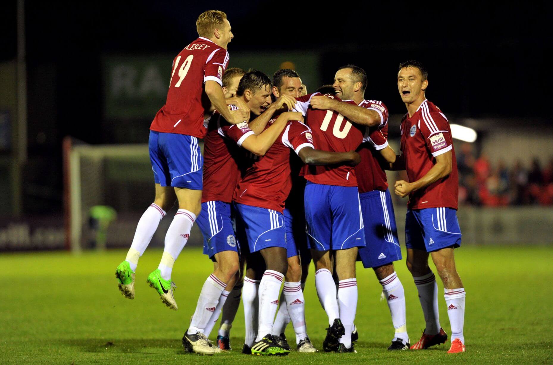 Aldershot Town Tickets